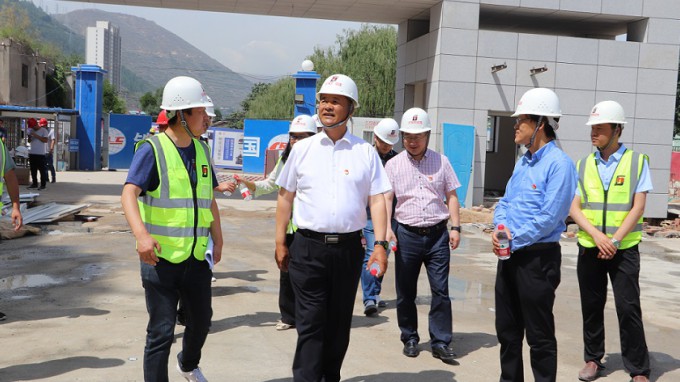 金宝慱亚洲体育集团开展安全生产检查工作