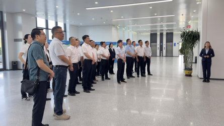 甘肃农垦集团普安康药业有限公司参观金宝慱亚洲体育集团廉洁文化作品展