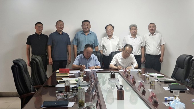 张佩峰一行赴新疆银水水务公司、特变电工集团拜访洽谈并督导监理项目安全生产工作