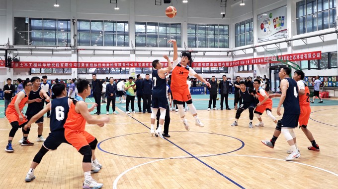 金宝慱亚洲体育集团庆祝中华人民共和国成立76周年暨2025年职工运动会精彩瞬间