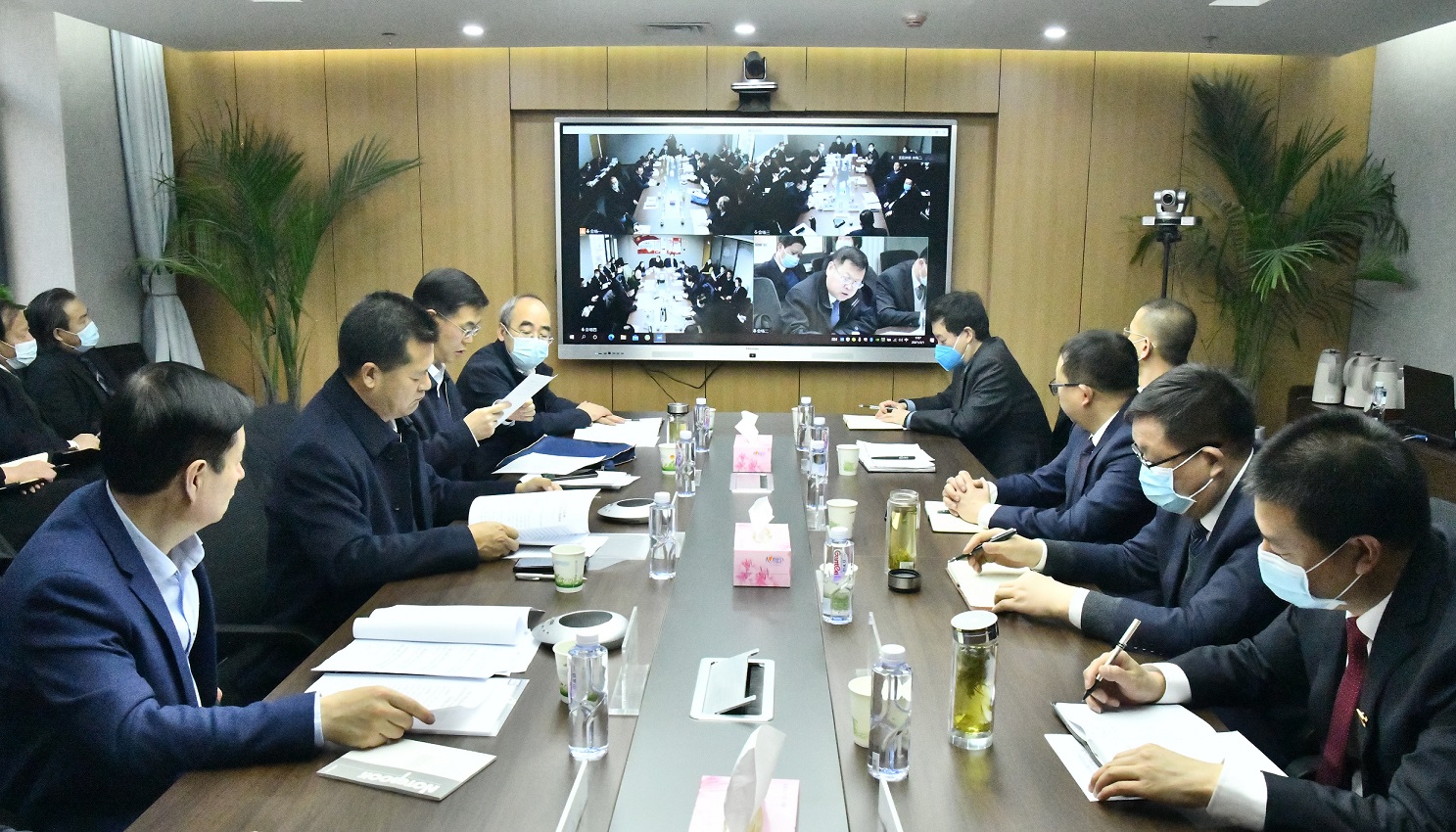 金宝慱亚洲体育集团召开2020年度生产经营<br/>工作总结暨2021年度安排部署工作会