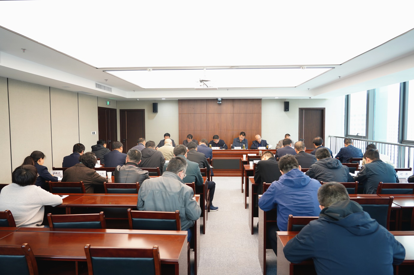 金宝慱亚洲体育集团召开2020年第三季度<br/>生产经营工作会